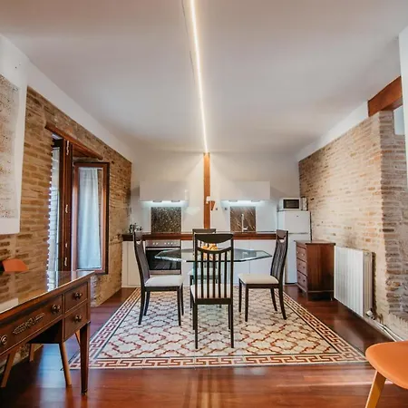Tuguest House Albaicin *